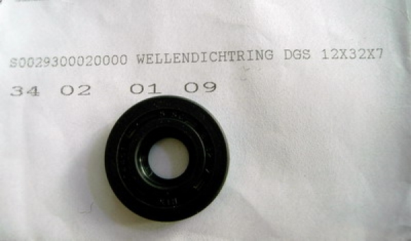 32-Wellendichtring/Simmerring DGS 12 x 32 x 7 für Kurbelwelle